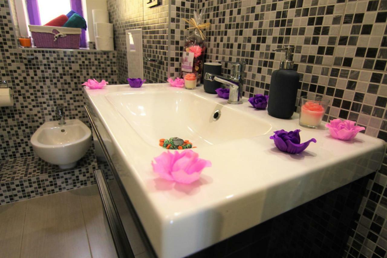 Central Cozy Apartment Praha Bagian luar foto